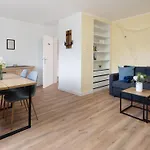 Апартаменты Captains Quarters 5 - Strandnah- Maritimer Charme By Interhome Даме