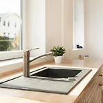 Captains Quarters 5 - Strandnah- Maritimer Charme By Interhome