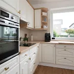 Captains Quarters 5 - Strandnah- Maritimer Charme By Interhome Даме