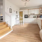 Captains Quarters 5 - Strandnah- Maritimer Charme By Interhome Апартаменты *