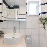 Captains Quarters 5 - Strandnah- Maritimer Charme By Interhome Апартаменты Даме