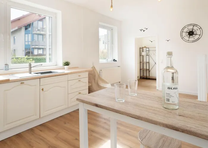 Captains Quarters 5 - Strandnah- Maritimer Charme By Interhome * Dahme (Schleswig-Holstein)